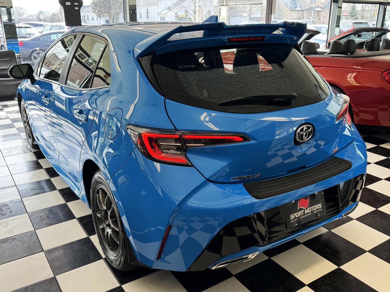 2019 Toyota Corolla SE Hatchback+New Tires+Heated Seats+CLEAN CARFAX - Photo #2