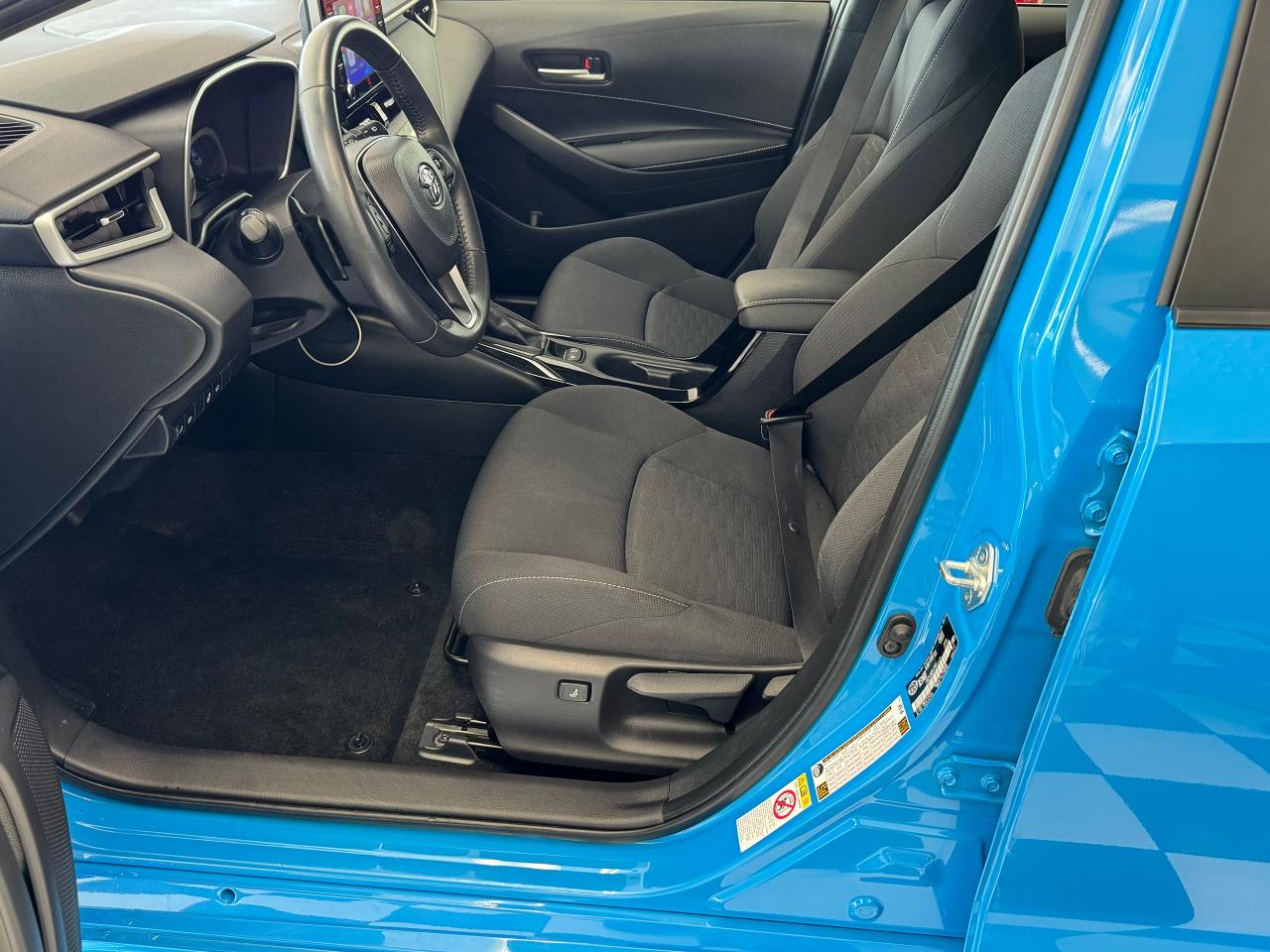 2019 Toyota Corolla SE Hatchback+New Tires+Heated Seats+CLEAN CARFAX - Photo #21