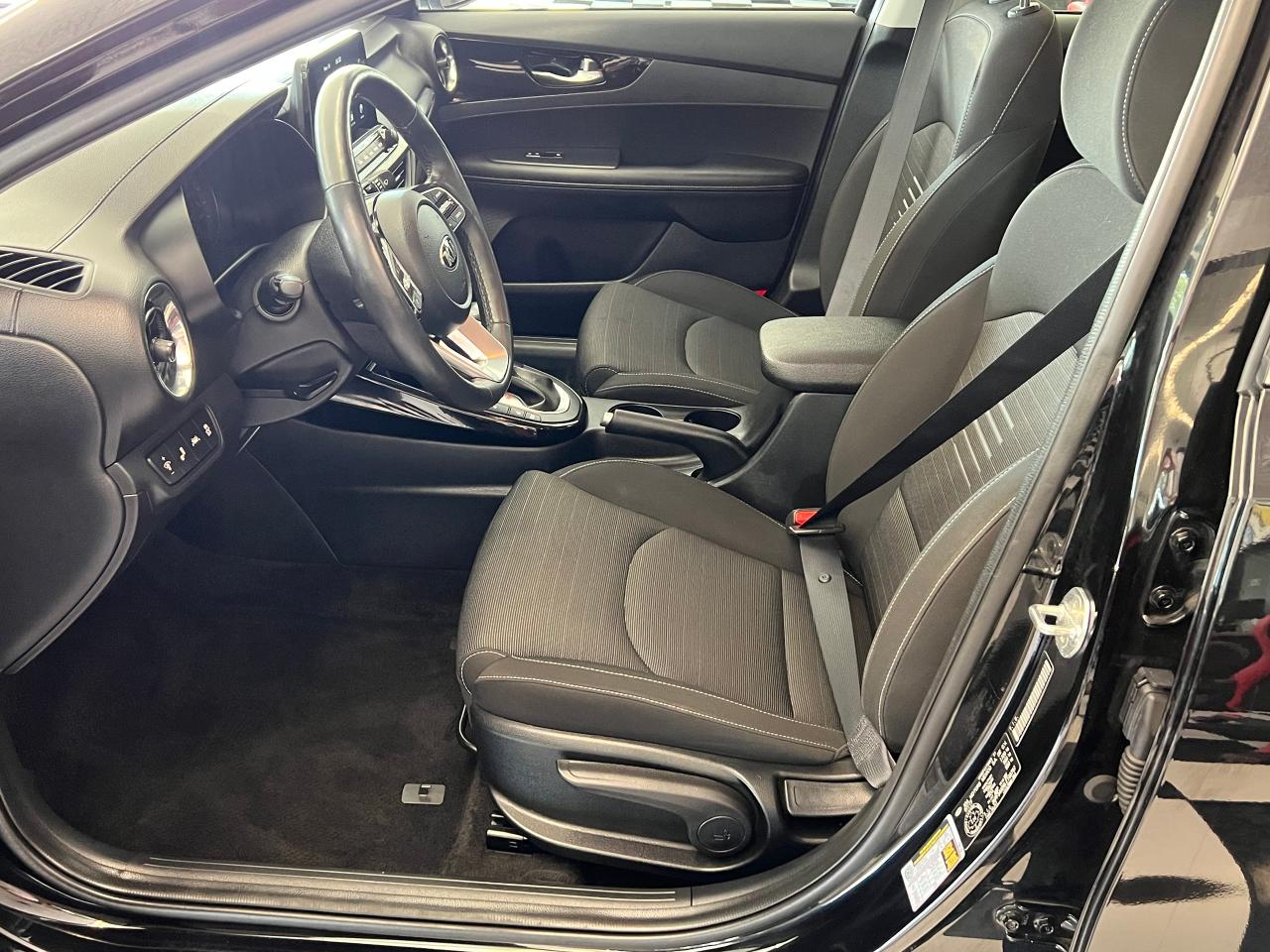 2020 Kia Forte EX+New Tires+Brakes+Remote Start+Tint+CLEAN CARFAX Photo76