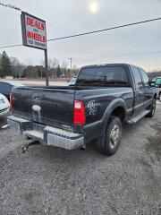 2012 Ford F-250 F250 6.2L 4WD Crew Cab 156" XLT - Photo #2