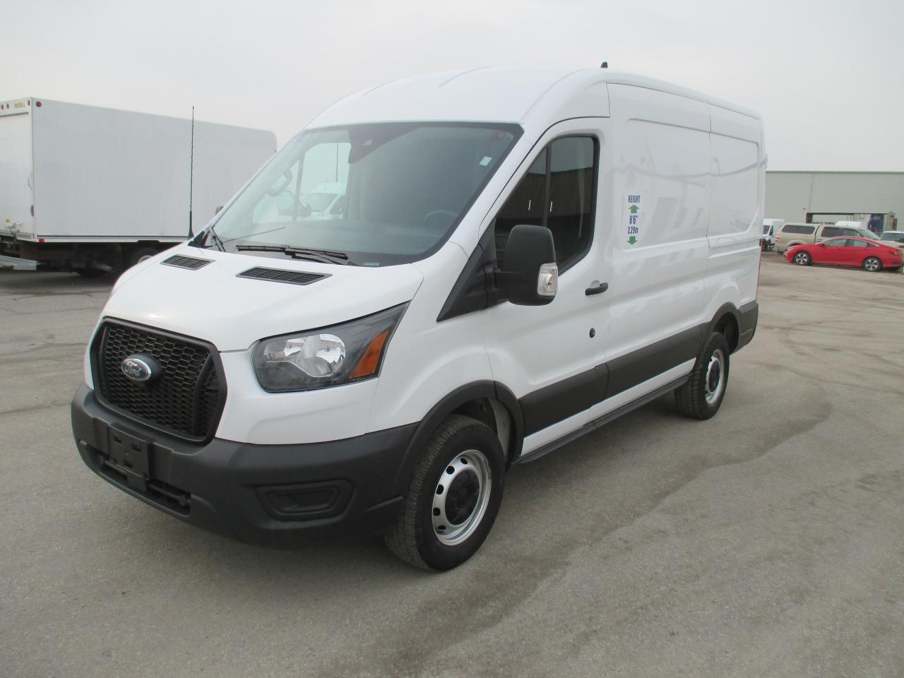 2021 Ford Transit 250 T-250 130" Med Rf 9070 GVWR RWD - Photo #2