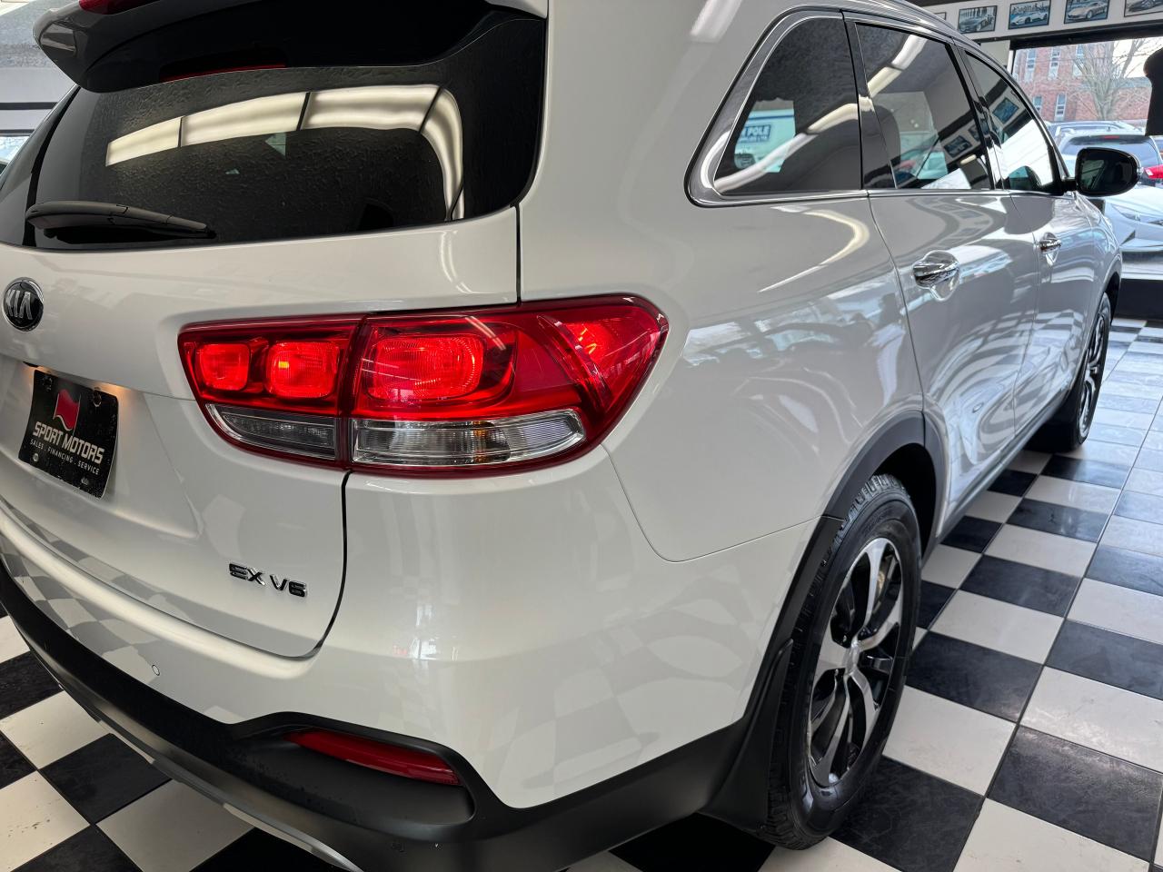 2017 Kia Sorento EX V6 7 Passenger AWD+Remote Start+CLEAN CARFAX - Photo #44