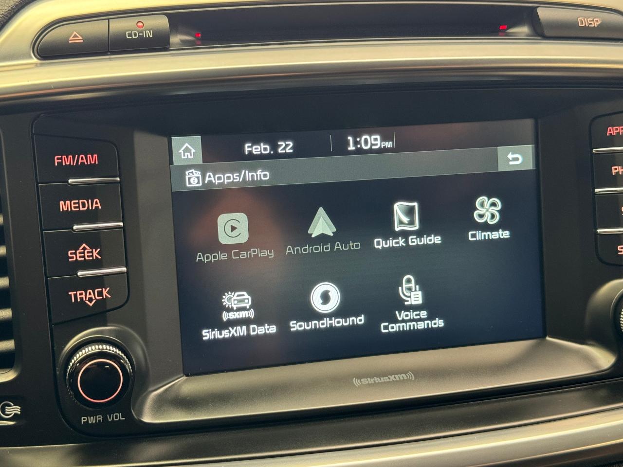 2017 Kia Sorento EX V6 7 Passenger AWD+Remote Start+CLEAN CARFAX - Photo #37
