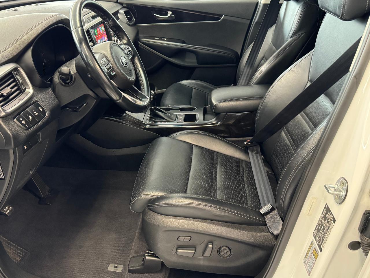 2017 Kia Sorento EX V6 7 Passenger AWD+Remote Start+CLEAN CARFAX - Photo #20