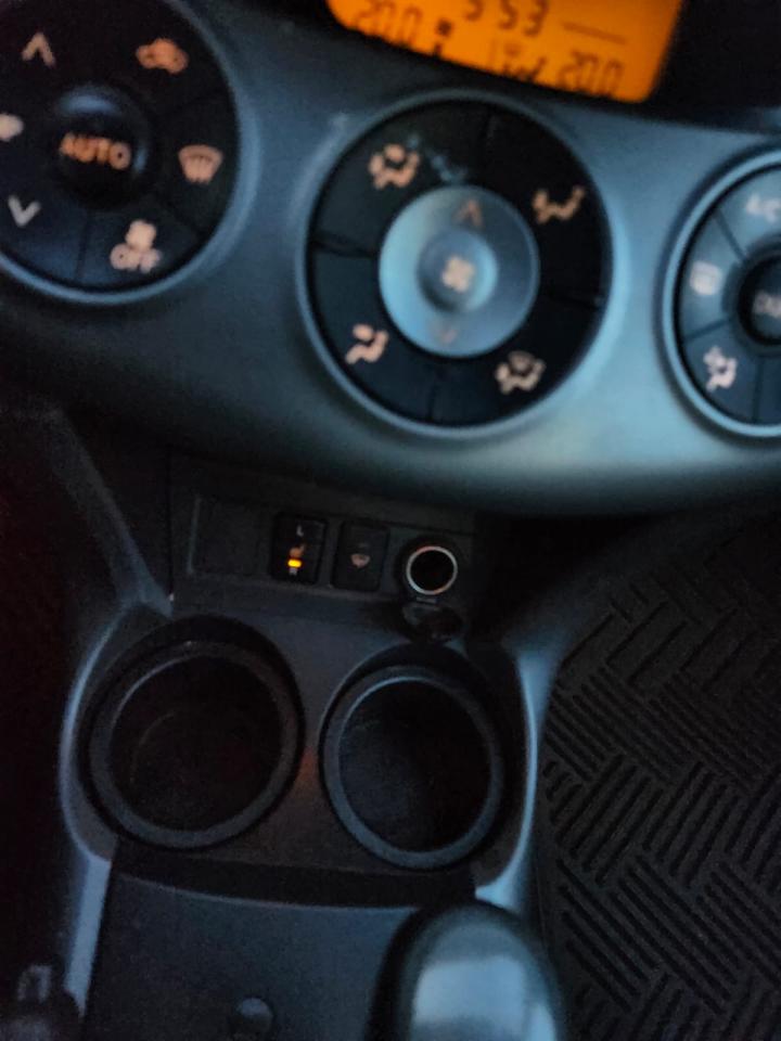 2007 Toyota RAV4 4WD 4dr I4 Limited Photo