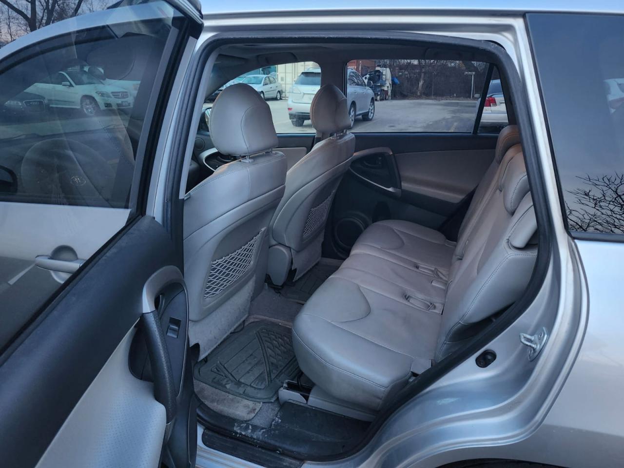 2007 Toyota RAV4 4WD 4dr I4 Limited Photo