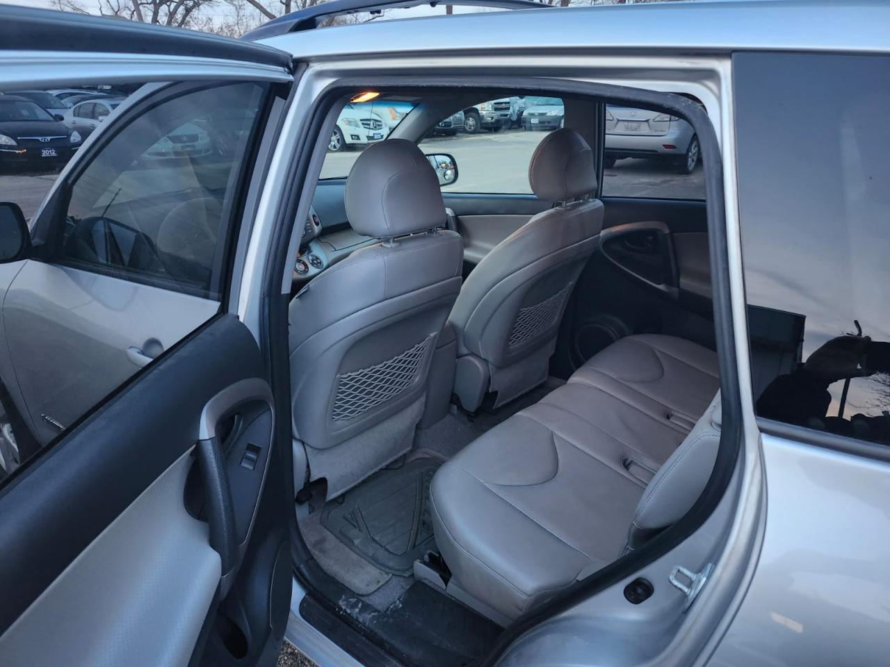 2007 Toyota RAV4 4WD 4dr I4 Limited Photo