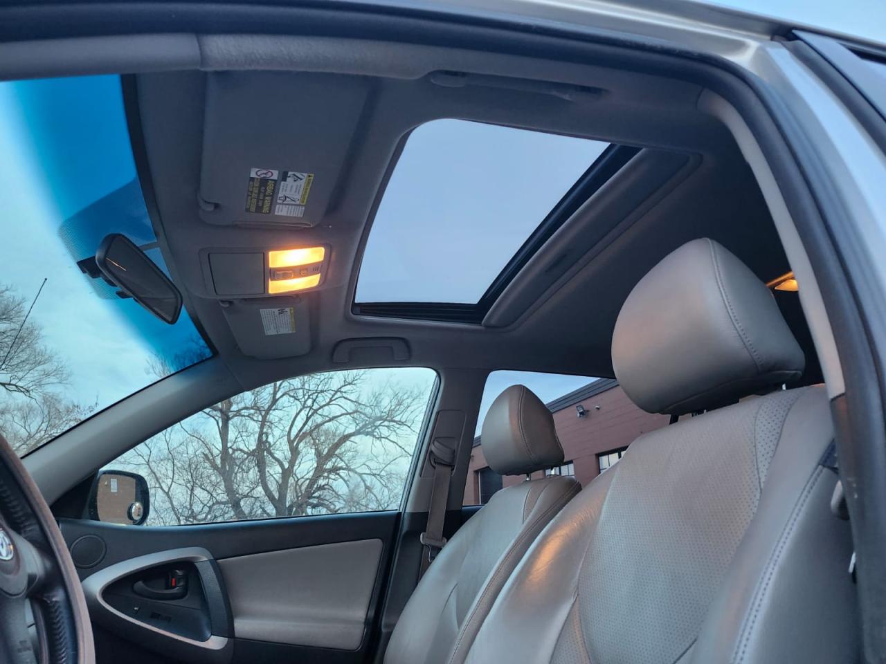 2007 Toyota RAV4 4WD 4dr I4 Limited Photo