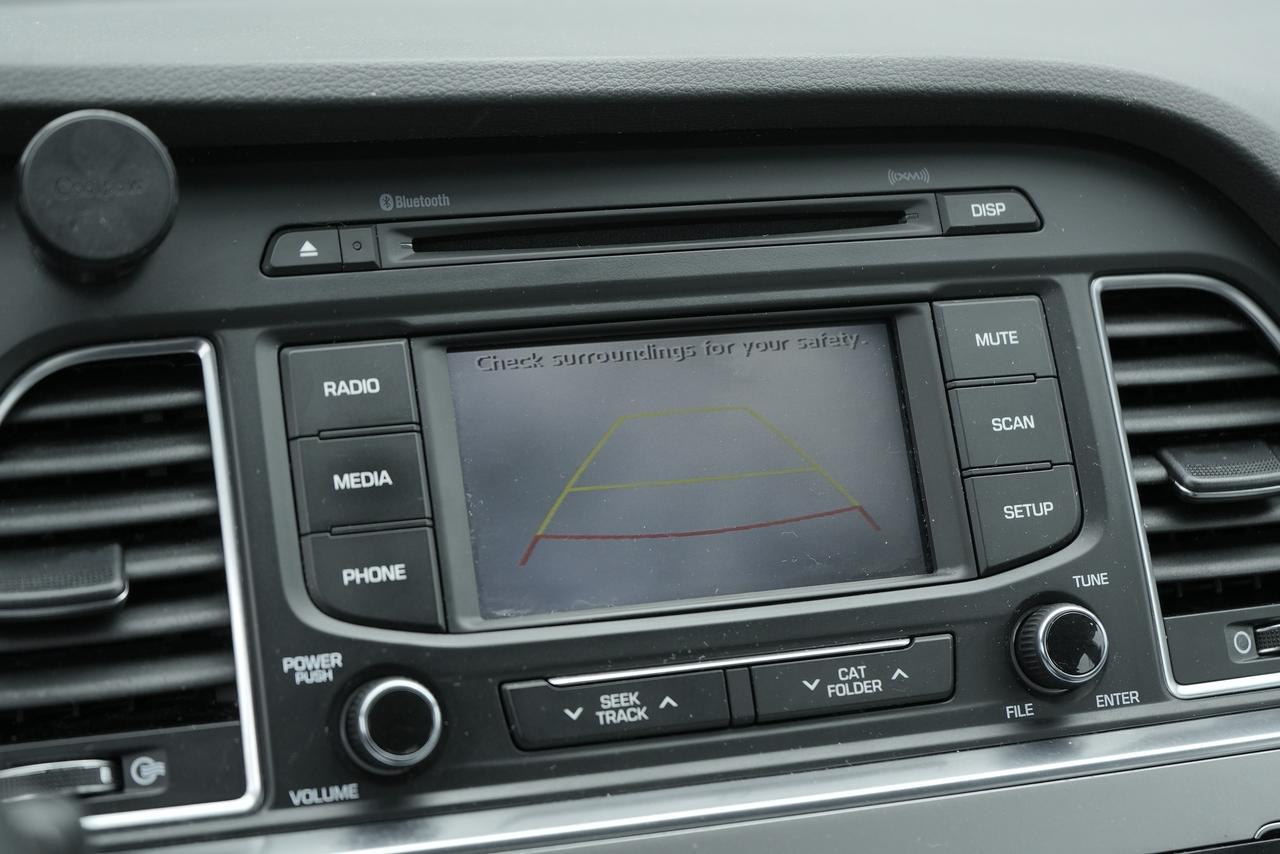 2015 Hyundai Sonata GL Photo