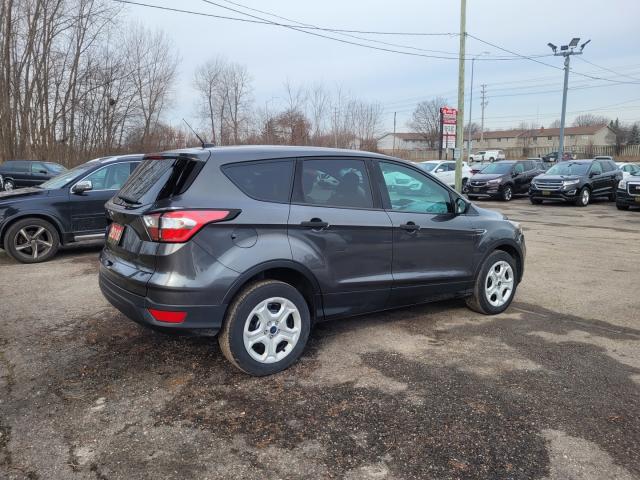 2018 Ford Escape S Photo7