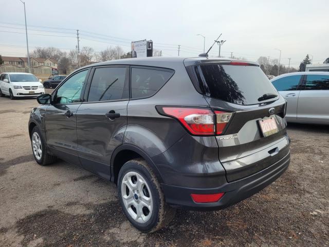 2018 Ford Escape S Photo11