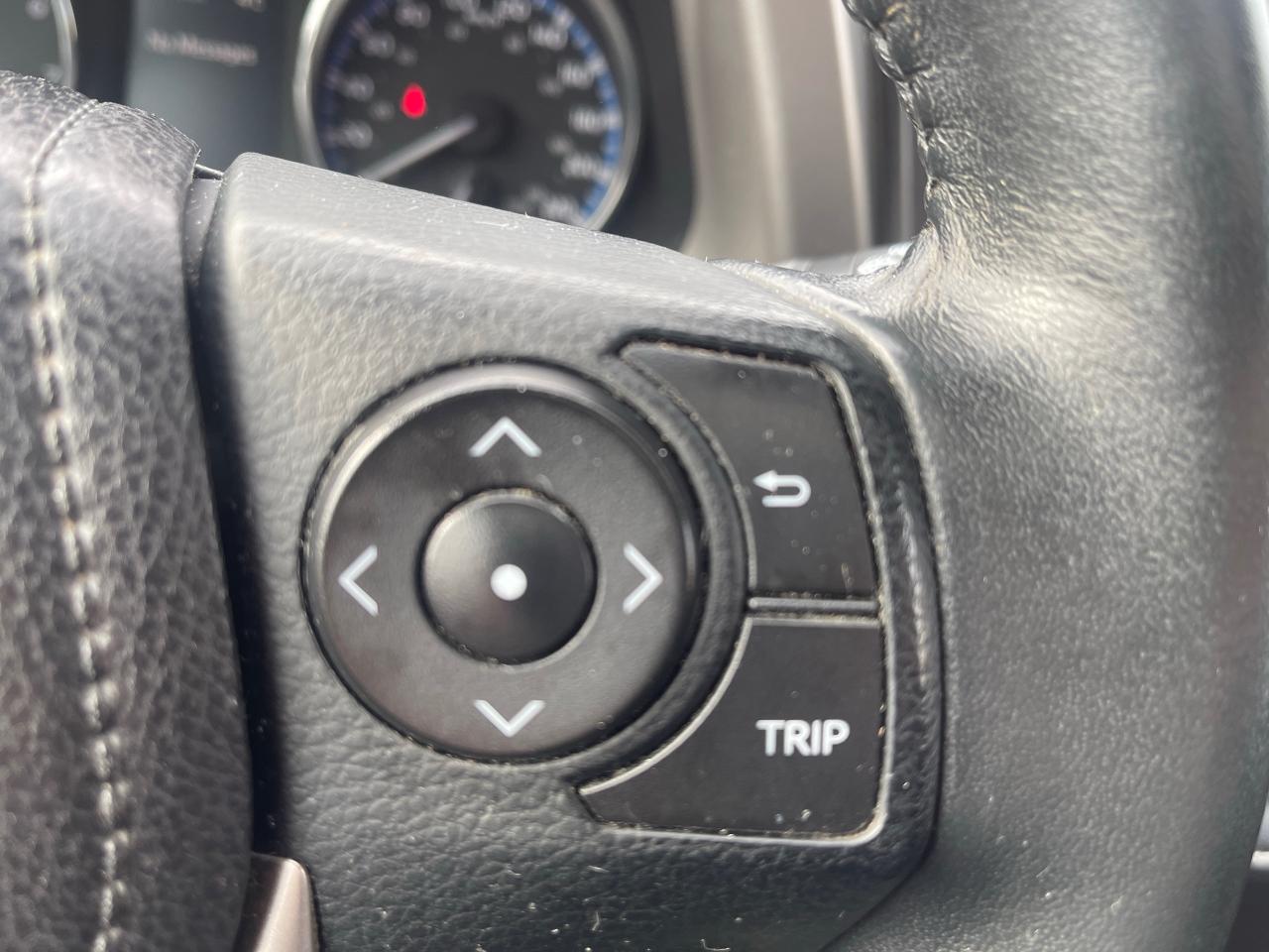 2016 Toyota RAV4 XLE, All Wheel Drive, Sunroof,Lane Departure Alert - Photo #16
