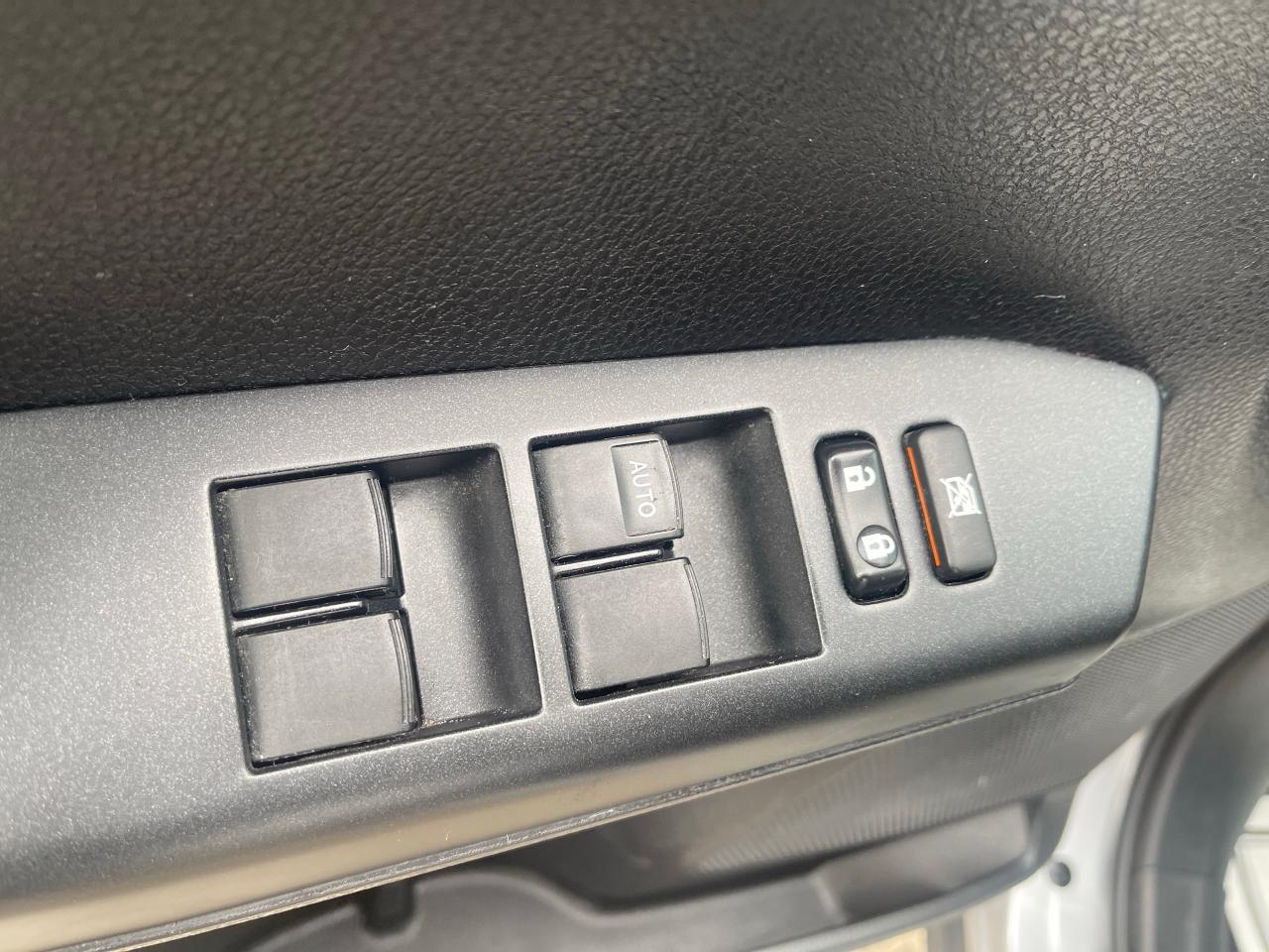 2016 Toyota RAV4 XLE, All Wheel Drive, Sunroof,Lane Departure Alert - Photo #11