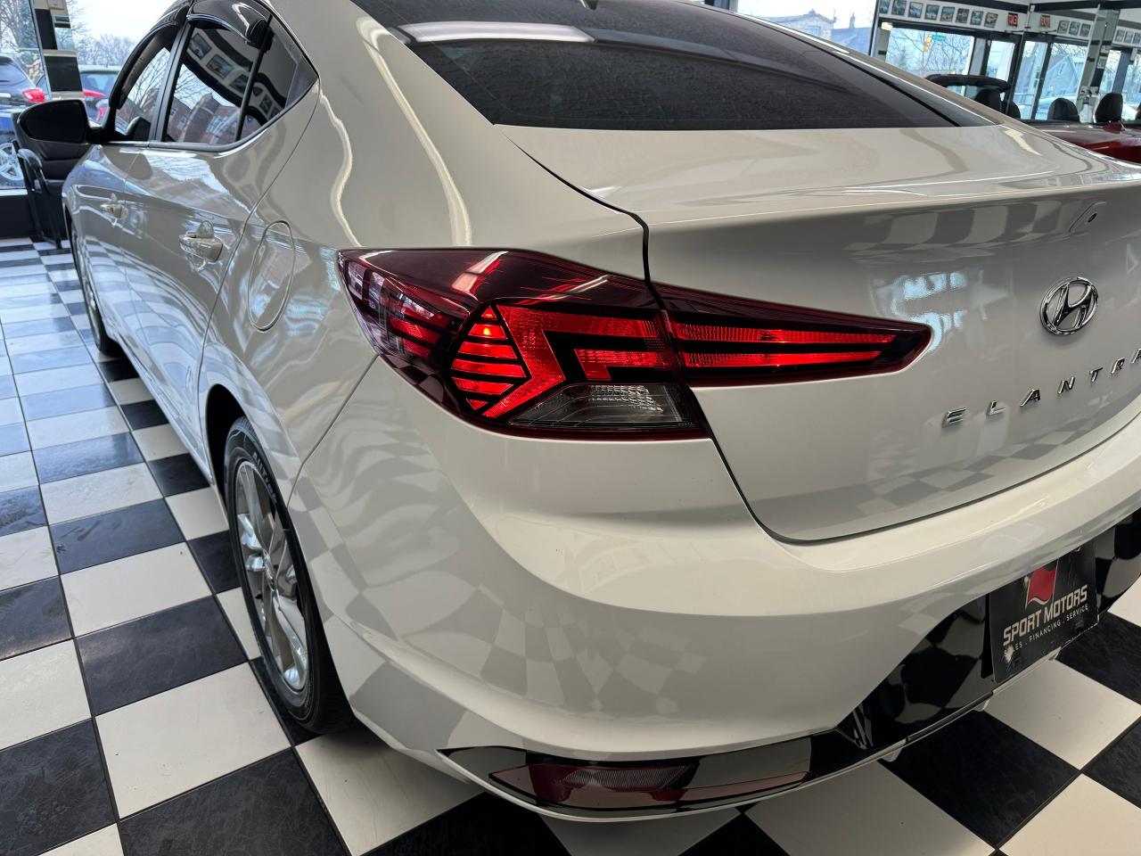 2020 Hyundai Elantra Preferred+Remote Start+LED Lights+BSM+CLEAN CARFAX - Photo #36