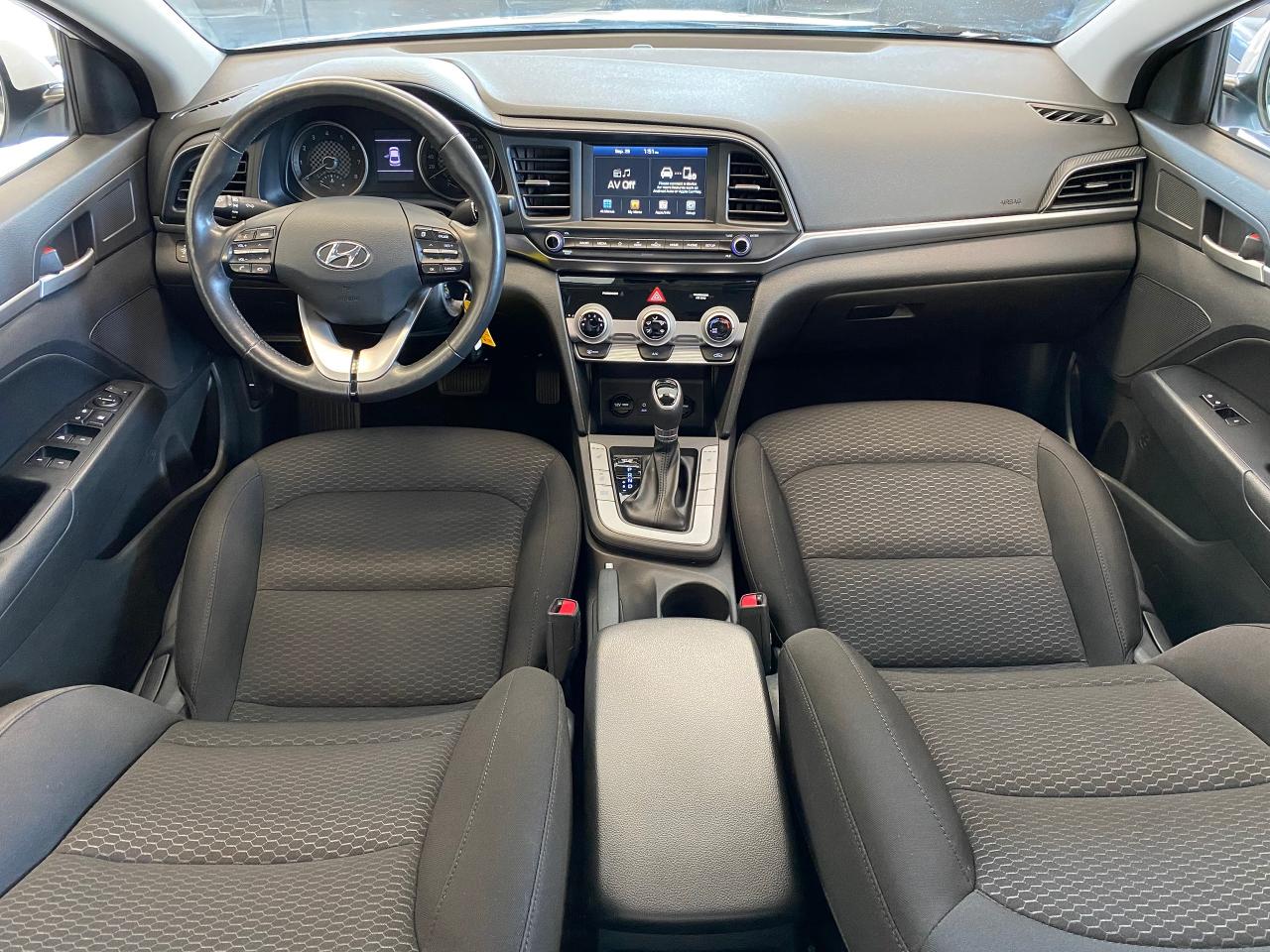 2020 Hyundai Elantra Preferred+Remote Start+LED Lights+BSM+CLEAN CARFAX Photo8