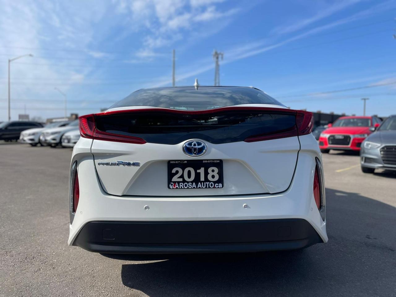 2018 Toyota Prius AUTO HYBRID PLUG-IN NO ACCIDENT BLID SPOT ALERT, - Photo #4