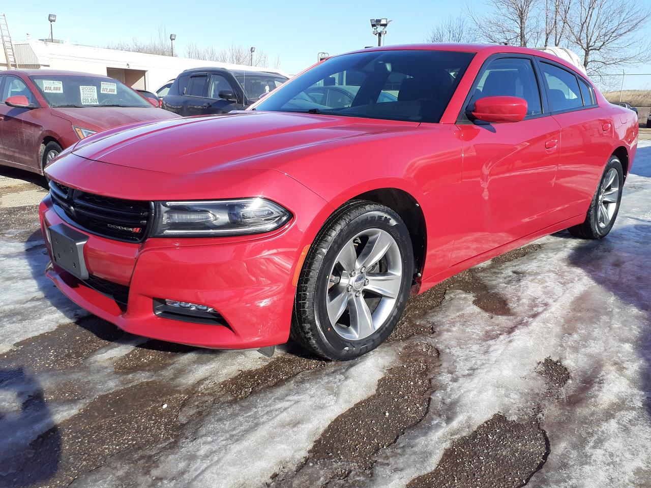 2016 Dodge Charger SXT, Sunroof, Remote, Htd Seats, BOSE Sound & more - Photo #2