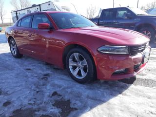 2016 Dodge Charger SXT, Sunroof, Remote, Htd Seats, BOSE Sound & more - Photo #4