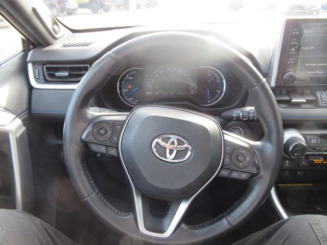 2019 Toyota RAV4 Hybrid XSE Photo