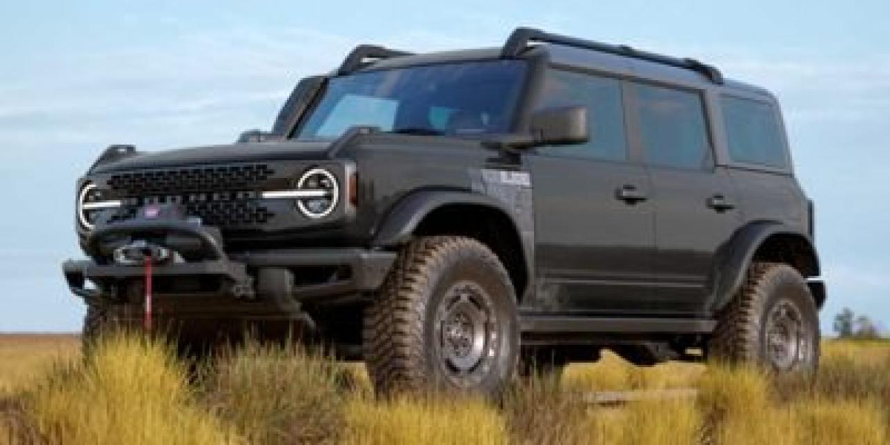 2024 Ford Bronco Everglades Photo2
