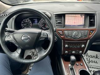 2017 Nissan Pathfinder 4WD 4DR PLATINUM - Photo #21