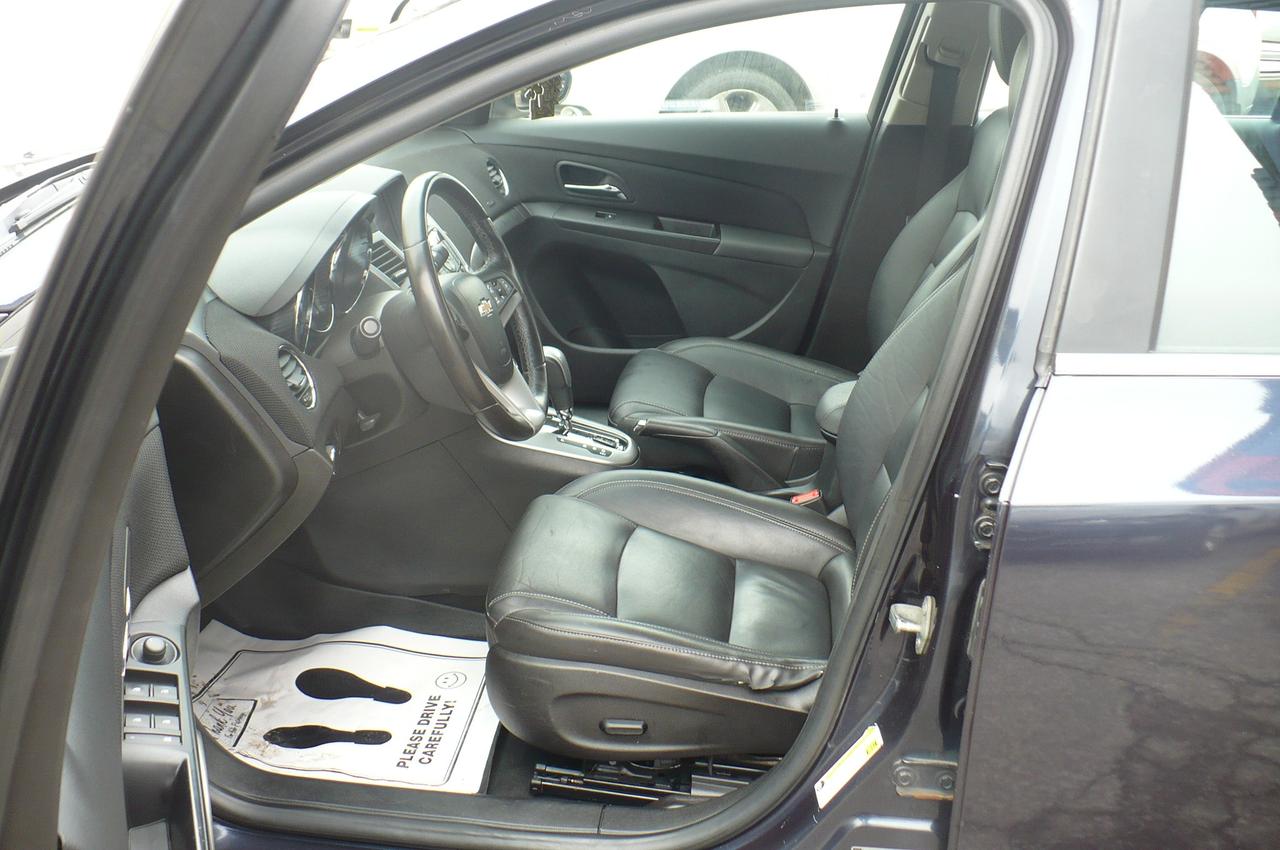 2014 Chevrolet Cruze 4DR SDN DIESEL Photo
