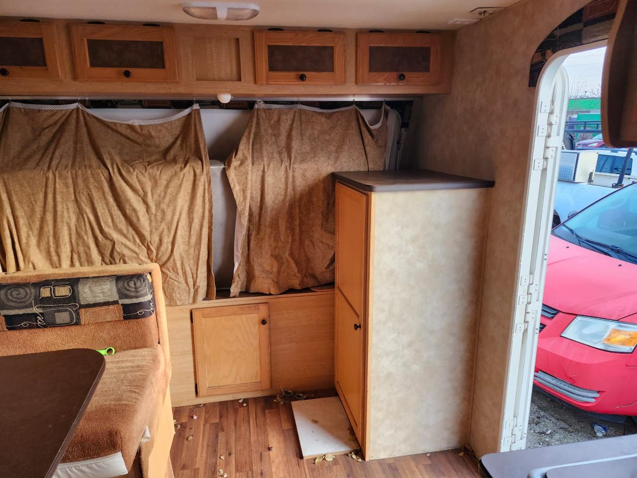 2011 KZ Coyote 20 feet X 7.5 feet, Sleeps 8 persons Photo