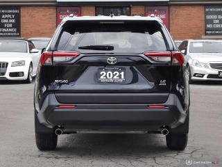 2021 Toyota RAV4 LE - Photo #5