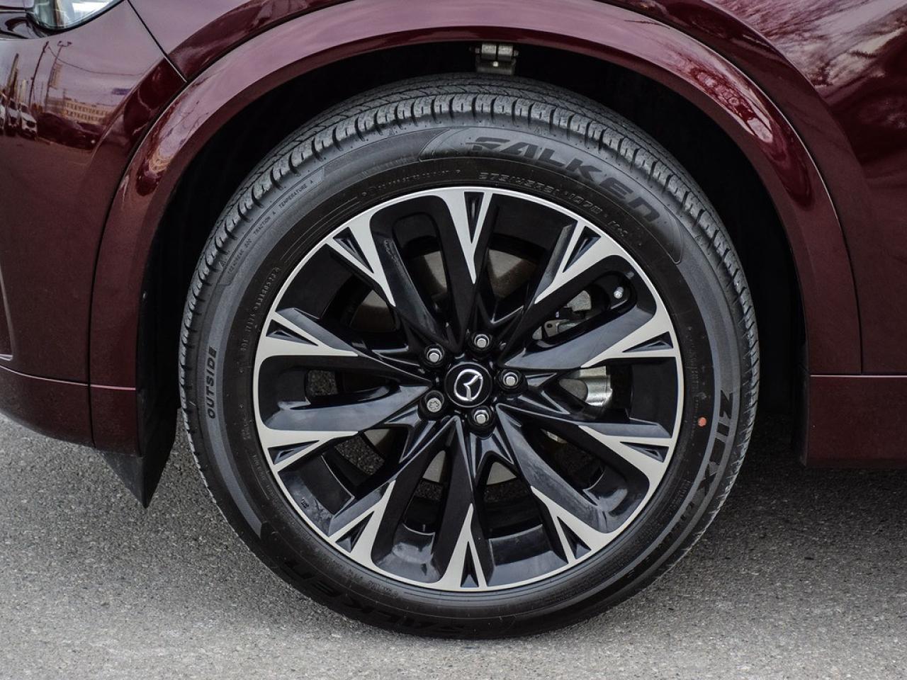 2024 Mazda CX-90 MHEV Signature AWD Photo