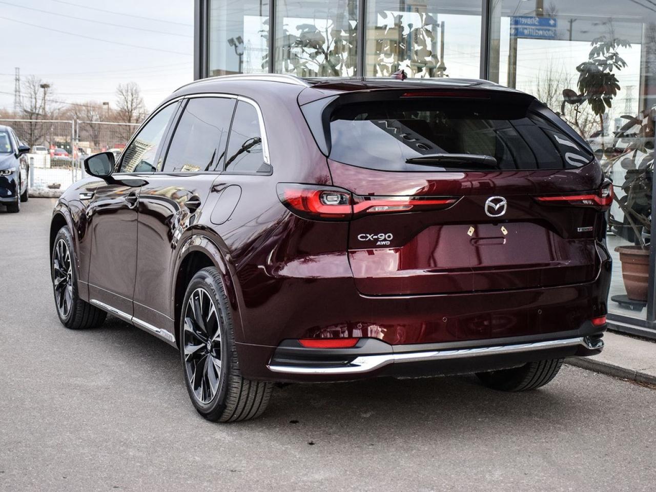 2024 Mazda CX-90 MHEV Signature AWD Photo