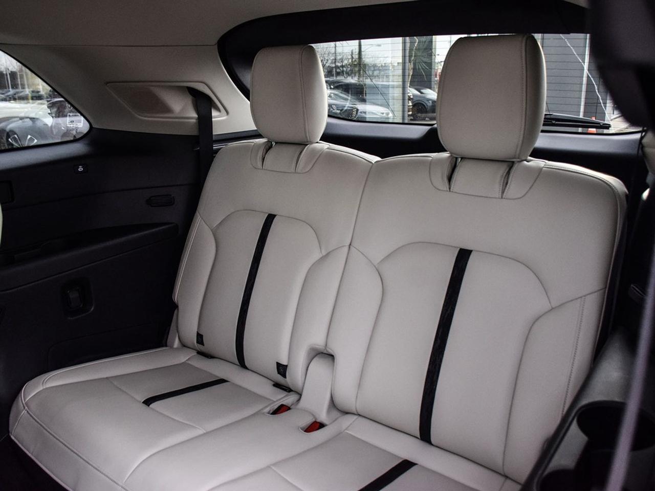 2024 Mazda CX-90 MHEV Signature AWD Photo