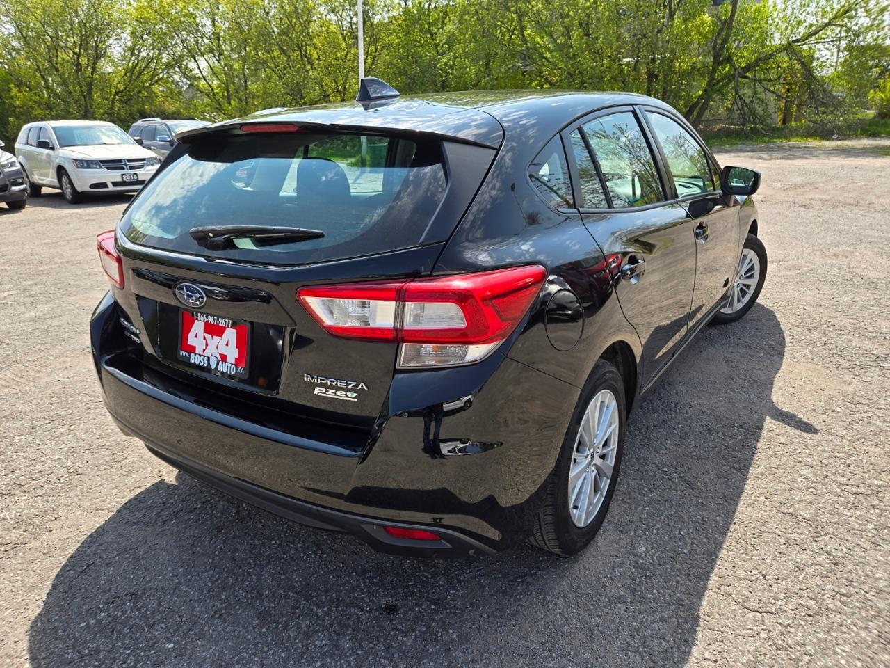 2017 Subaru Impreza Premium HB Photo4
