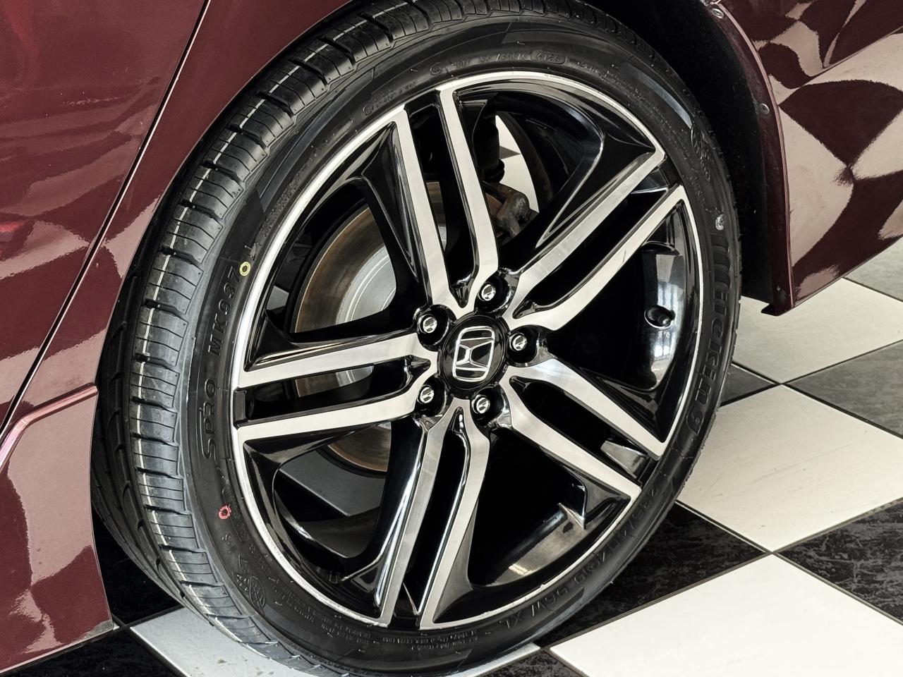 2016 Honda Accord Touring+New Tires+LEDs+Roof+ApplePlay+CLEAN CARFAX - Photo #59