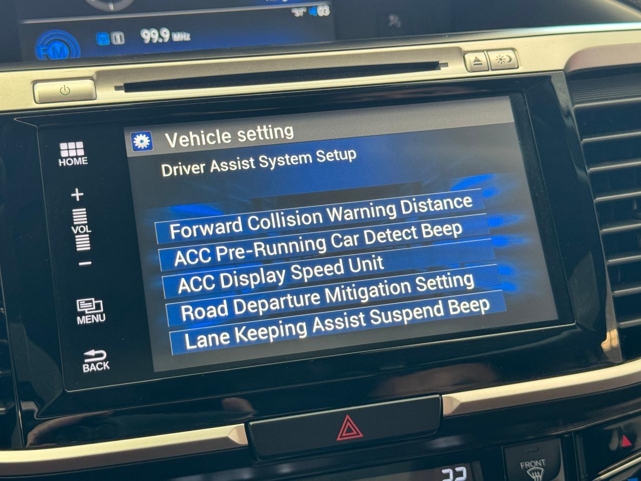 2016 Honda Accord Touring+New Tires+LEDs+Roof+ApplePlay+CLEAN CARFAX Photo105