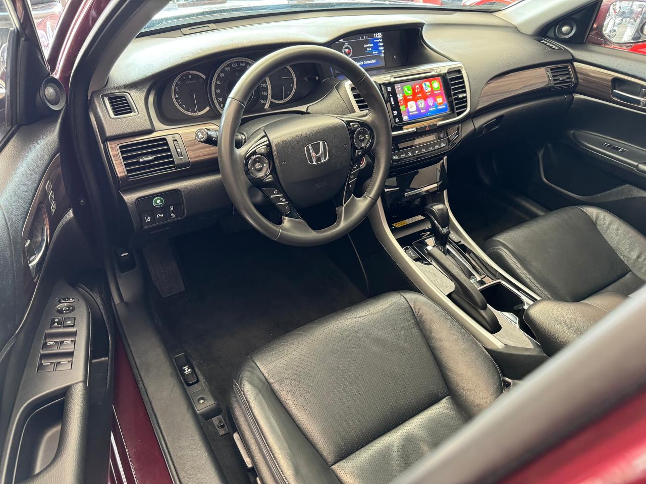 2016 Honda Accord Touring+New Tires+LEDs+Roof+ApplePlay+CLEAN CARFAX Photo88