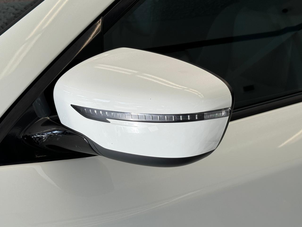 2020 Nissan Pathfinder S AWD 7 Passenger+Remote Start+A/C+ Park Sensors - Photo #62