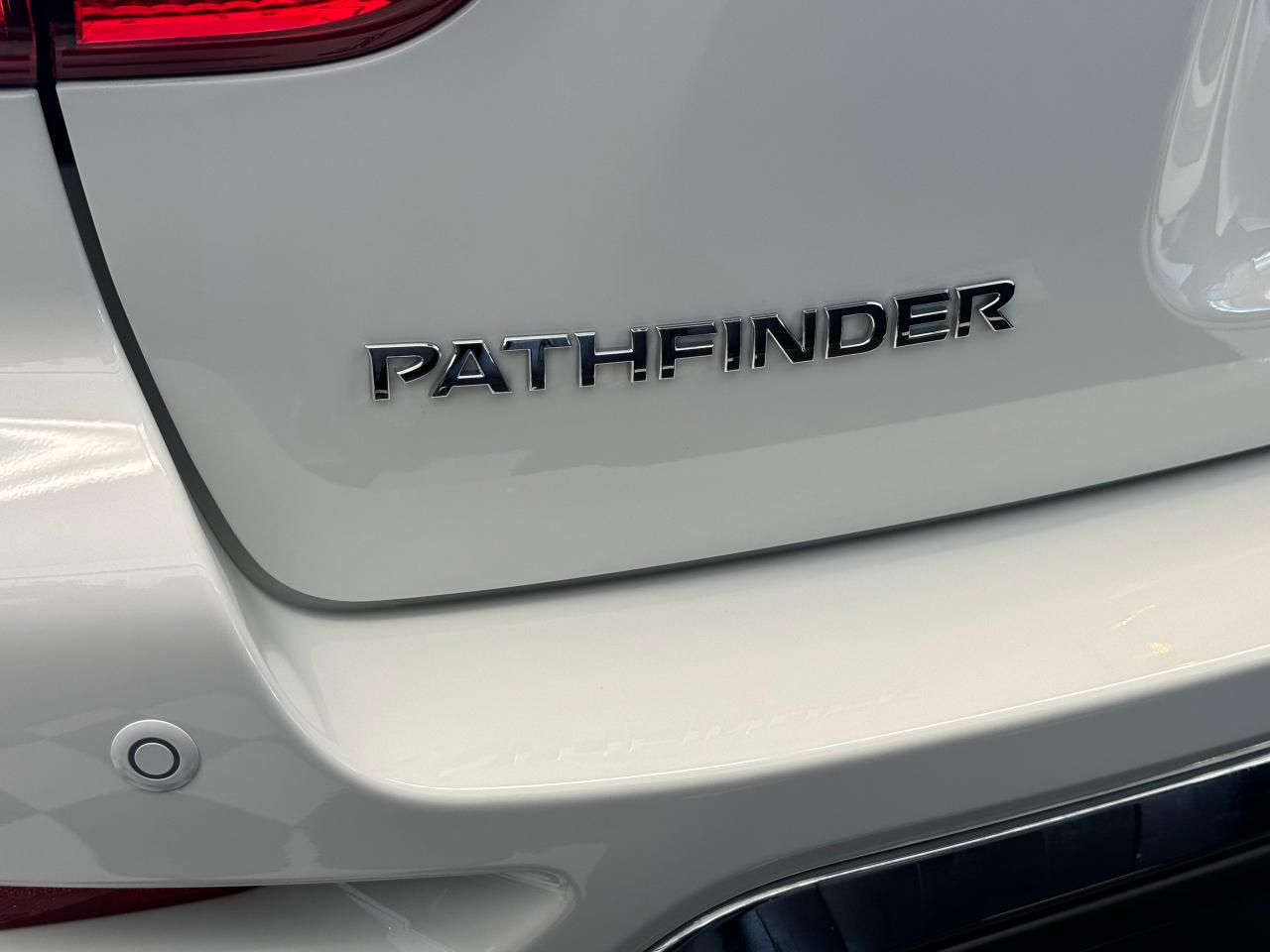 2020 Nissan Pathfinder S AWD 7 Passenger+Remote Start+A/C+ Park Sensors Photo136