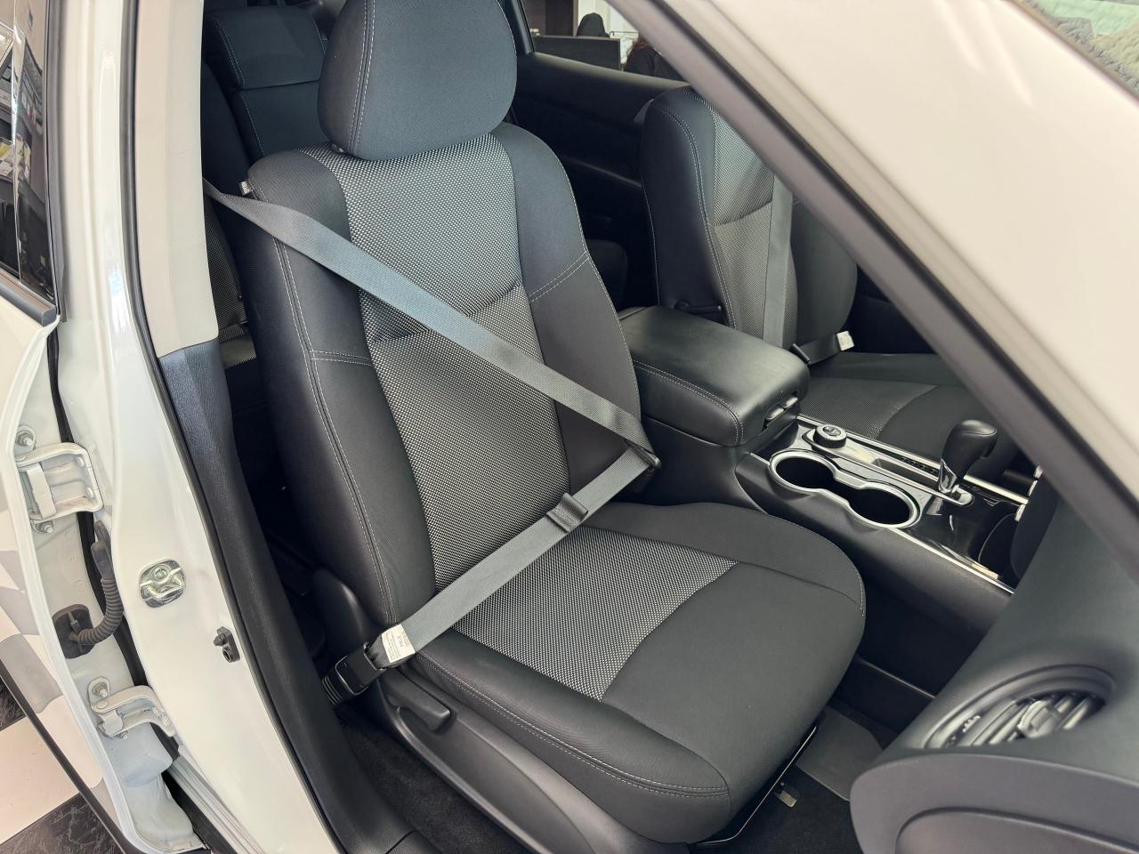 2020 Nissan Pathfinder S AWD 7 Passenger+Remote Start+A/C+ Park Sensors - Photo #24