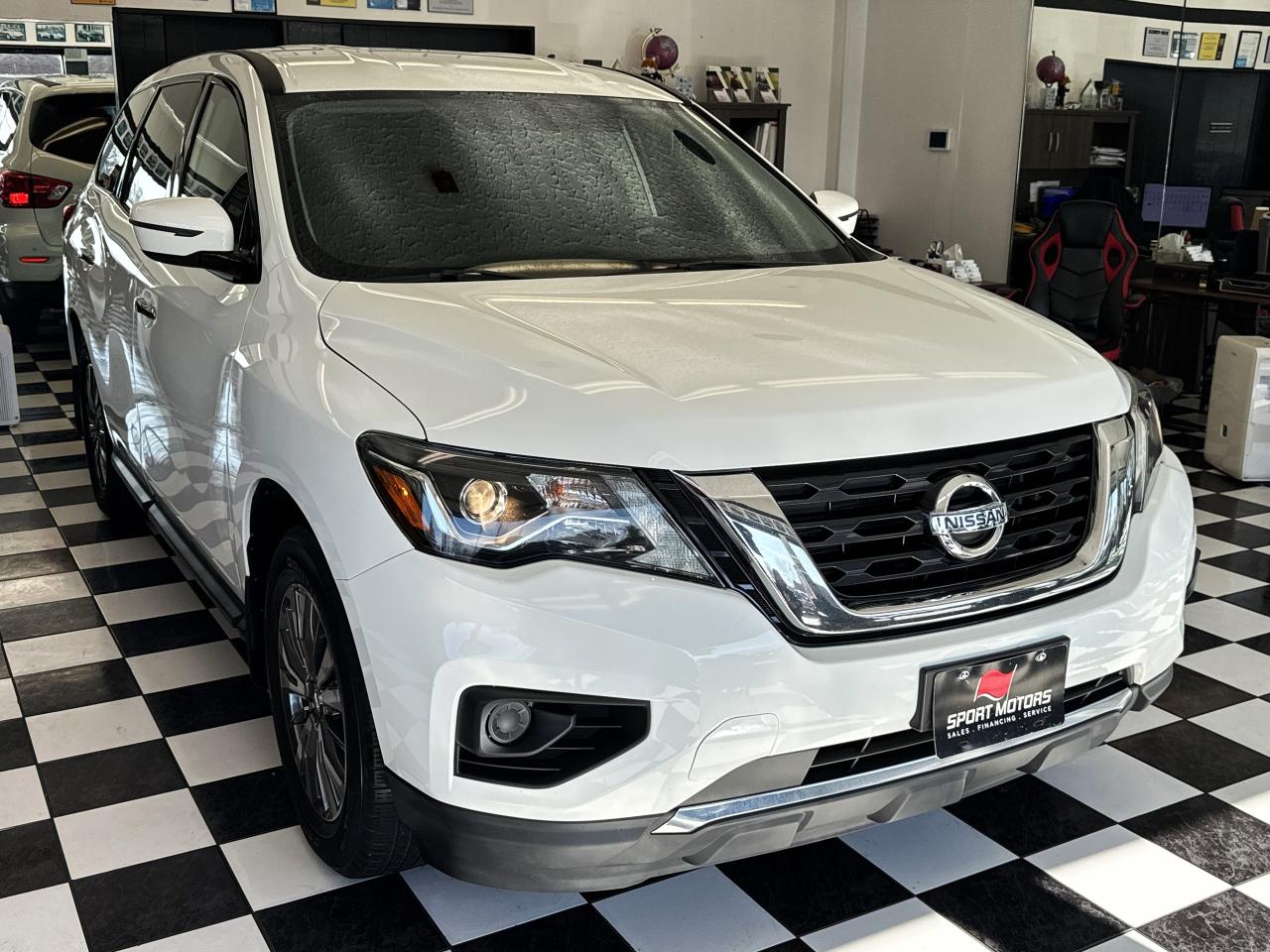 2020 Nissan Pathfinder S AWD 7 Passenger+Remote Start+A/C+ Park Sensors Photo5