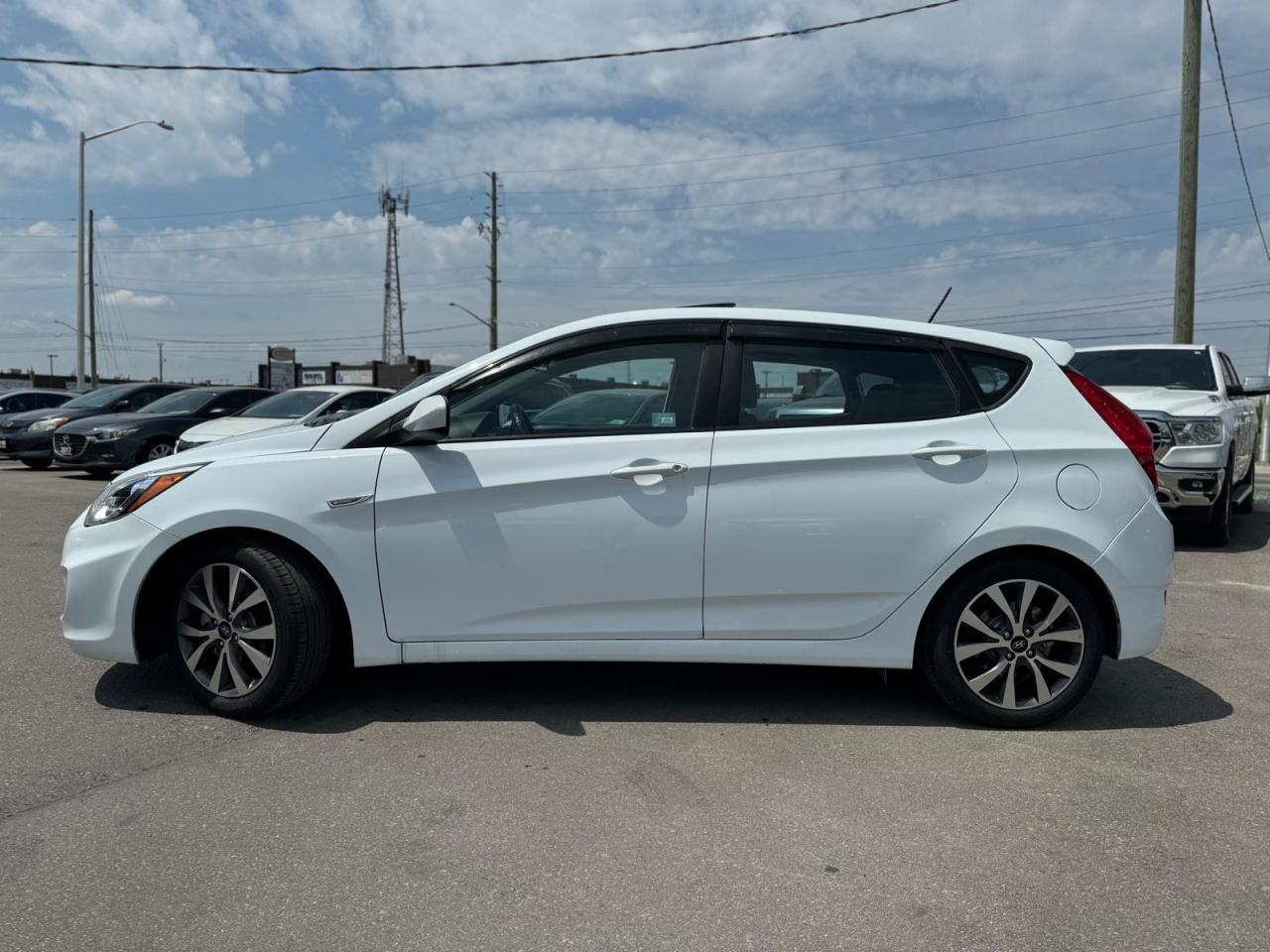 2017 Hyundai Accent HB Auto SE NO ACCIDENT NEW TIRES+ BRAKES B-TOOTH - Photo #2