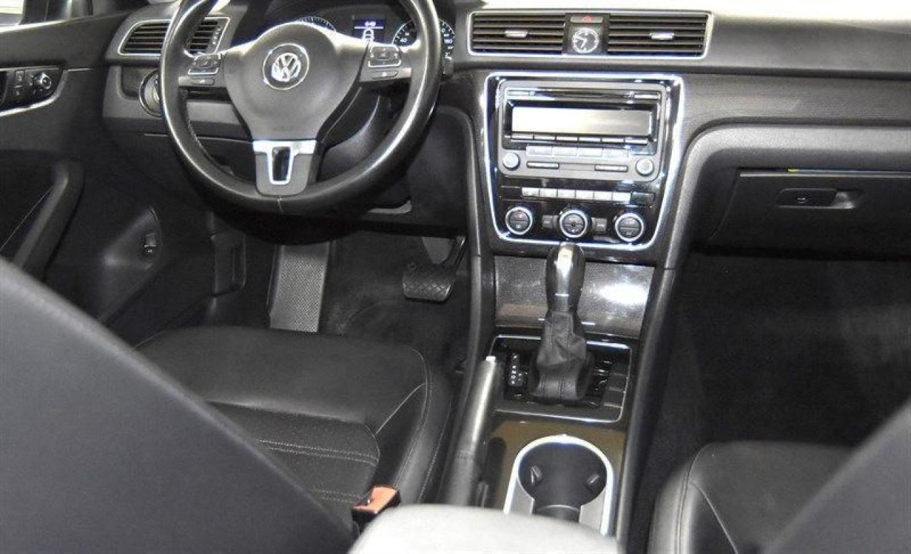 2014 Volkswagen Passat 4DR SDN 1.8 TSI AUTO COMFORTLINE