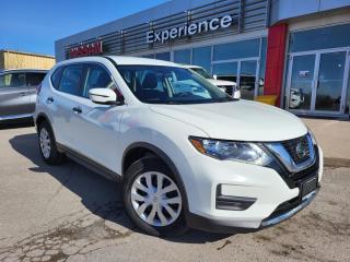<p>Excellent value in this 2019 Nissan Rogue S Front-Wheel Drive in Glacier White with Charcoal Cloth interior</p>
<a href=https://www.experiencenissanorillia.ca/used/Nissan-Rogue-2019-id10470760.html>https://www.experiencenissanorillia.ca/used/Nissan-Rogue-2019-id10470760.html</a>