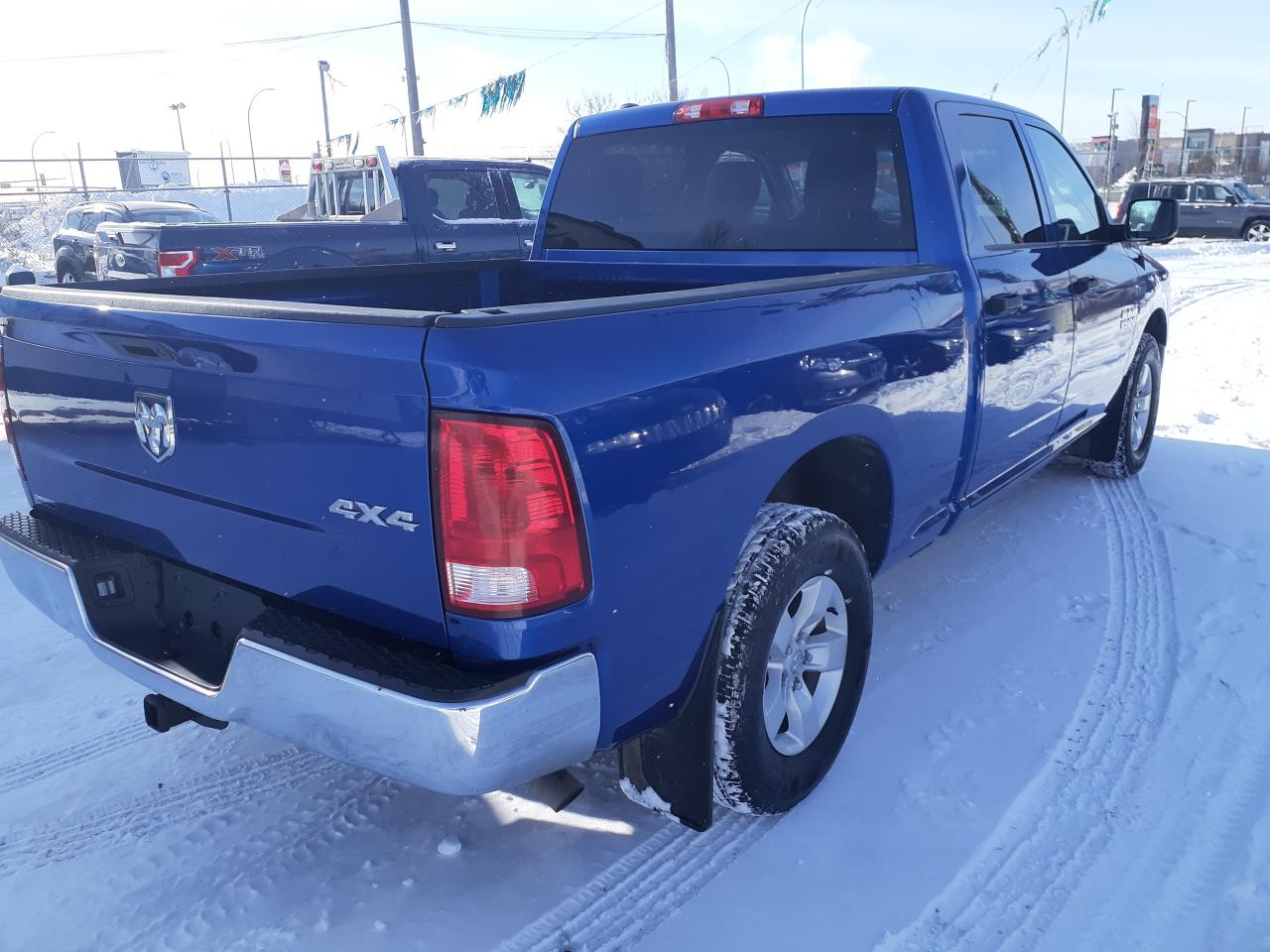 2017 RAM 1500 Crewcab 4x4 5.7 Hemi Tow Hitch - Photo #12