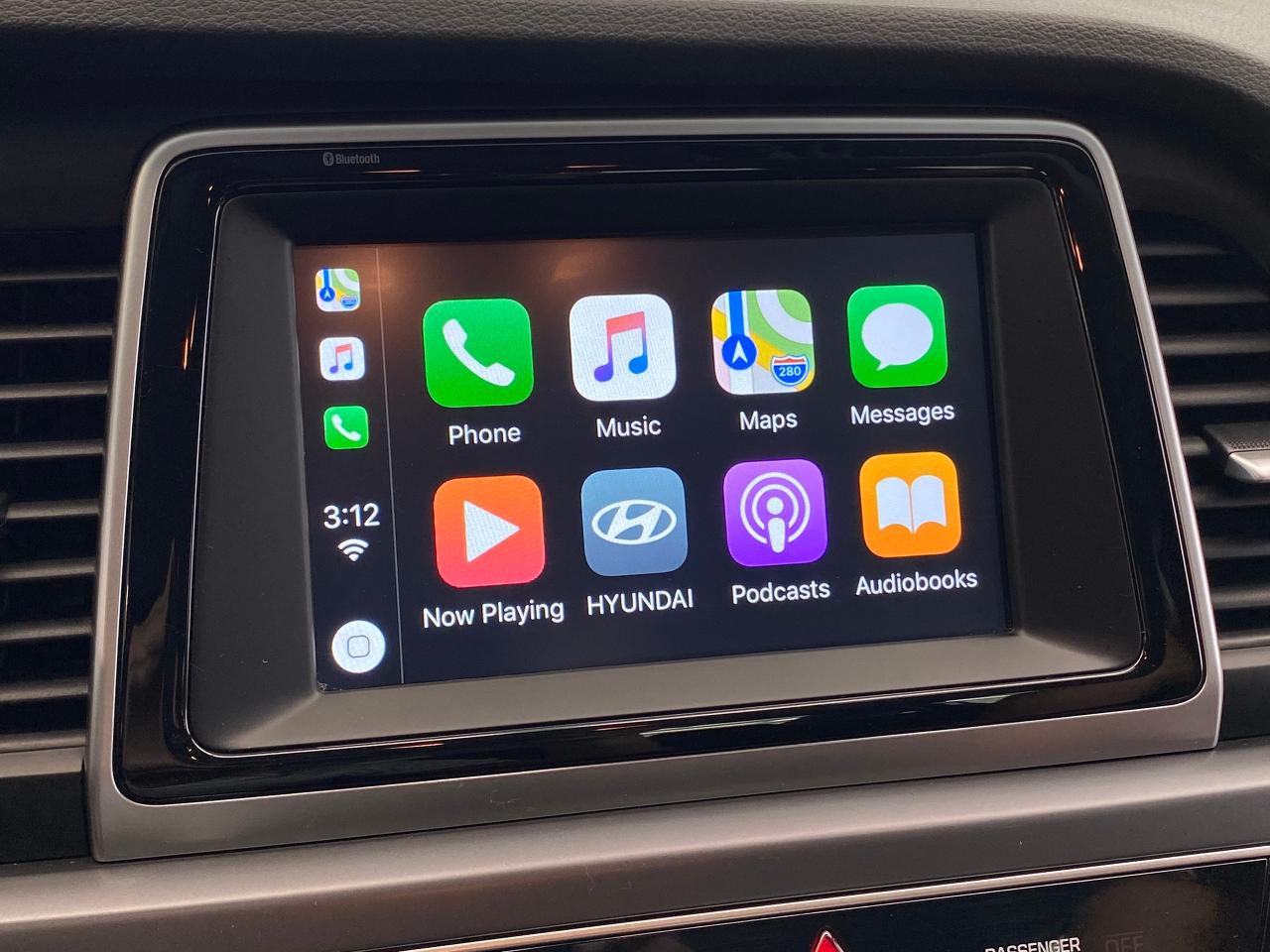 2018 Hyundai Sonata GL+Camera+ApplePlay+Heated Steering+CLEAN CARFAX - Photo #27
