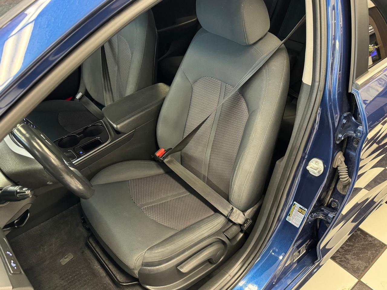2018 Hyundai Sonata GL+Camera+ApplePlay+Heated Steering+CLEAN CARFAX - Photo #19