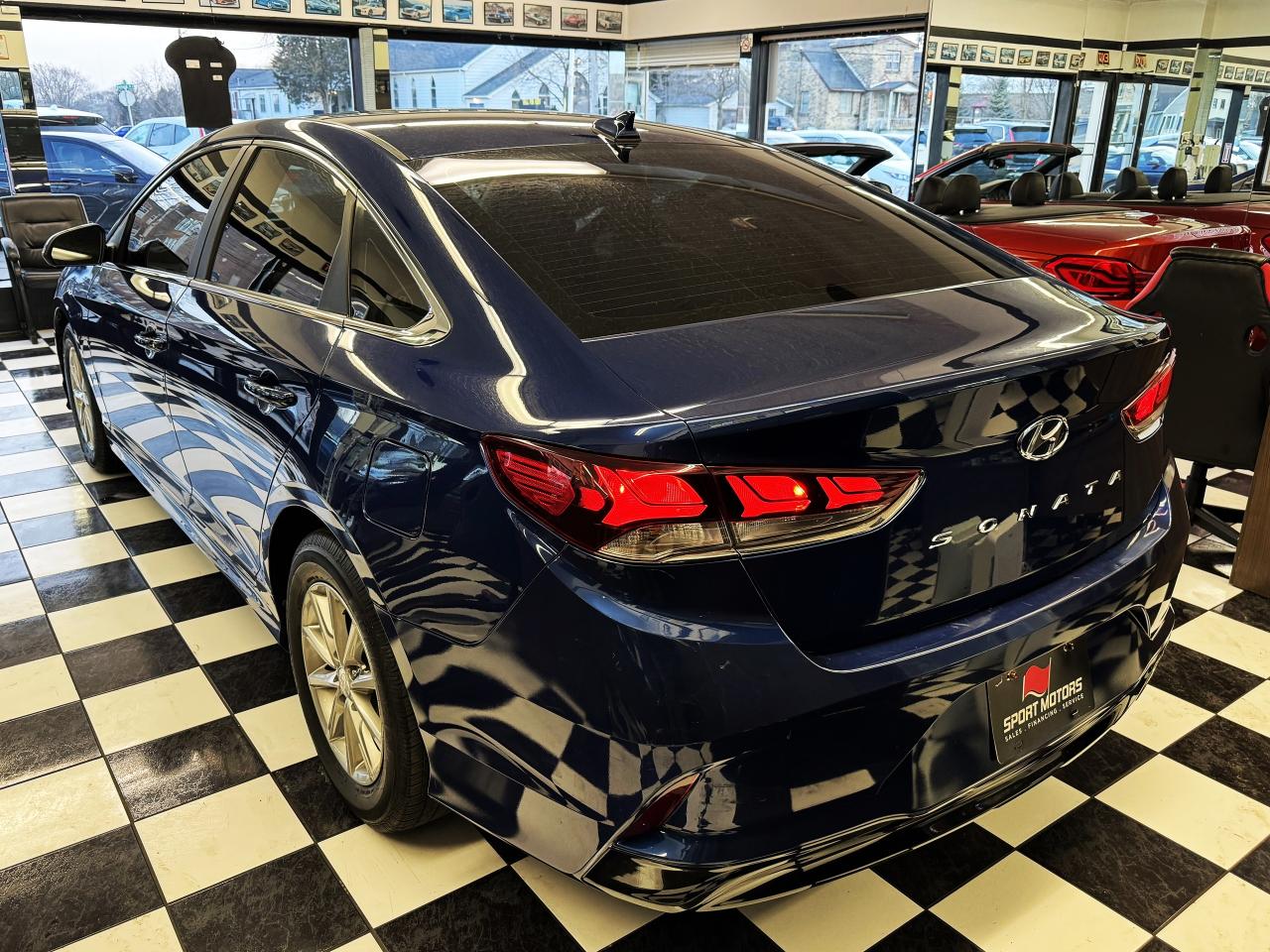 2018 Hyundai Sonata GL+Camera+ApplePlay+Heated Steering+CLEAN CARFAX - Photo #2