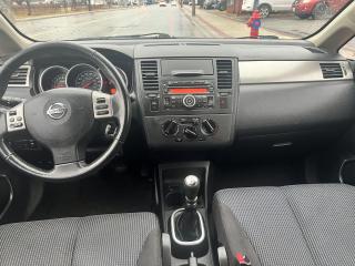 2012 Nissan Versa SL - Photo #23