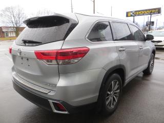 2018 Toyota Highlander CERTIFIED, XLE, AWD, LEATHER, SUNROOF, ALLOYS, FO - Photo #7