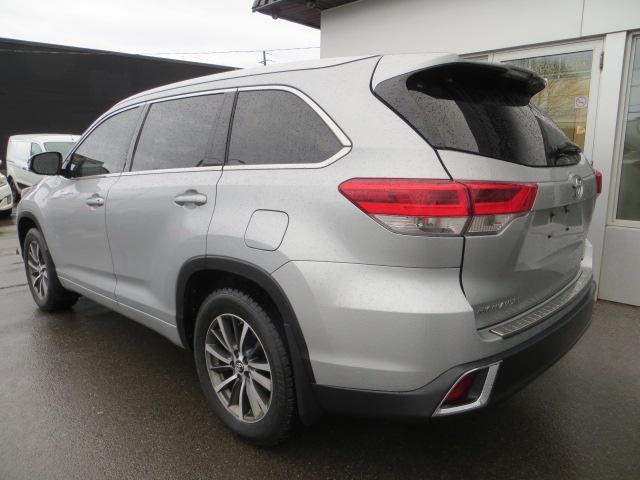 2018 Toyota Highlander CERTIFIED, XLE, AWD, LEATHER, SUNROOF, ALLOYS, FO - Photo #5
