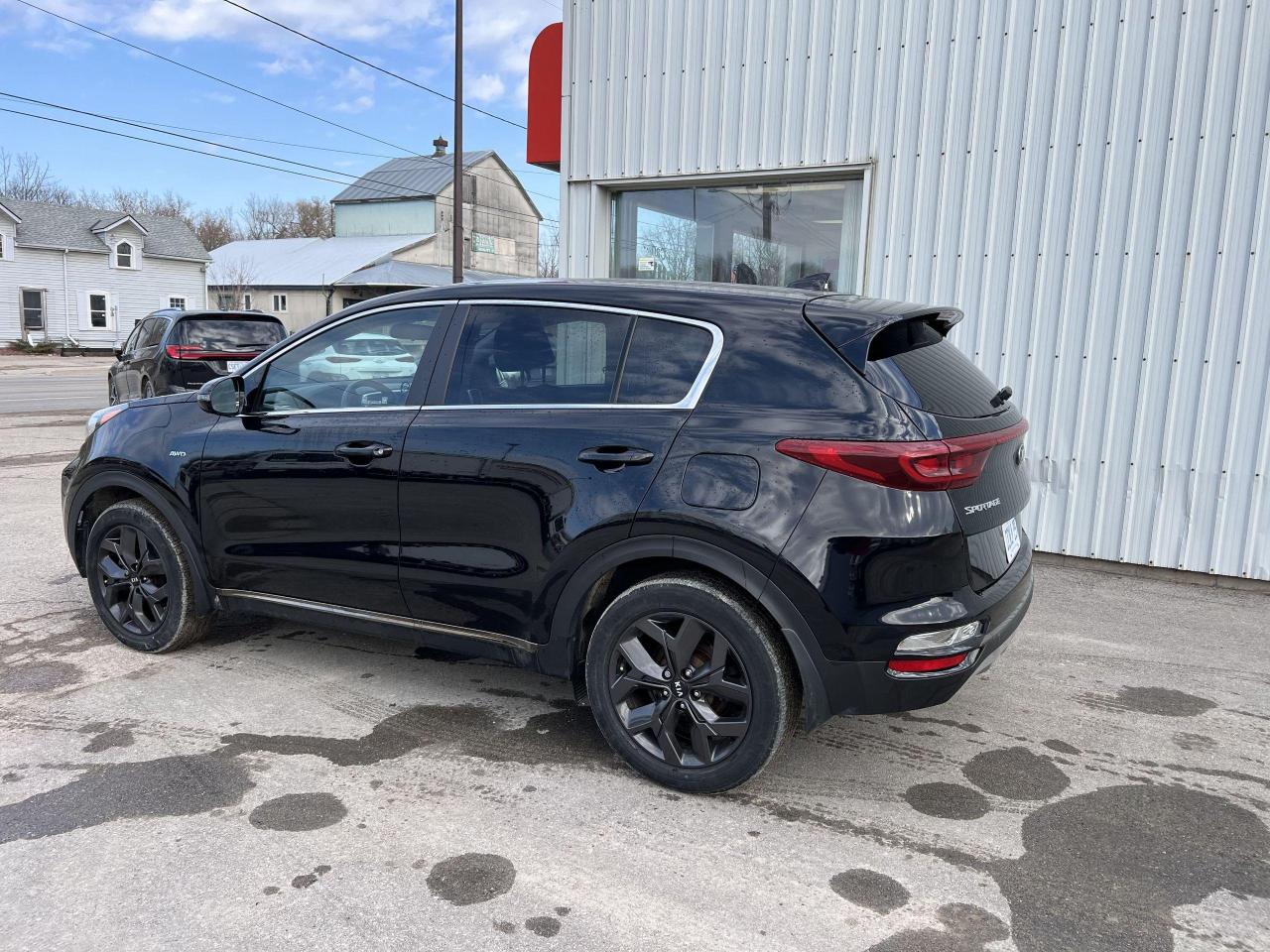 2021 Kia Sportage LX S AWD - Photo #2